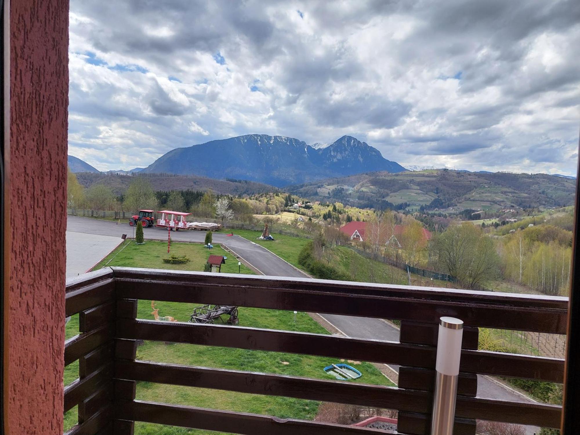 Pension Chalet Poiana Marului Ranch Buitenkant foto